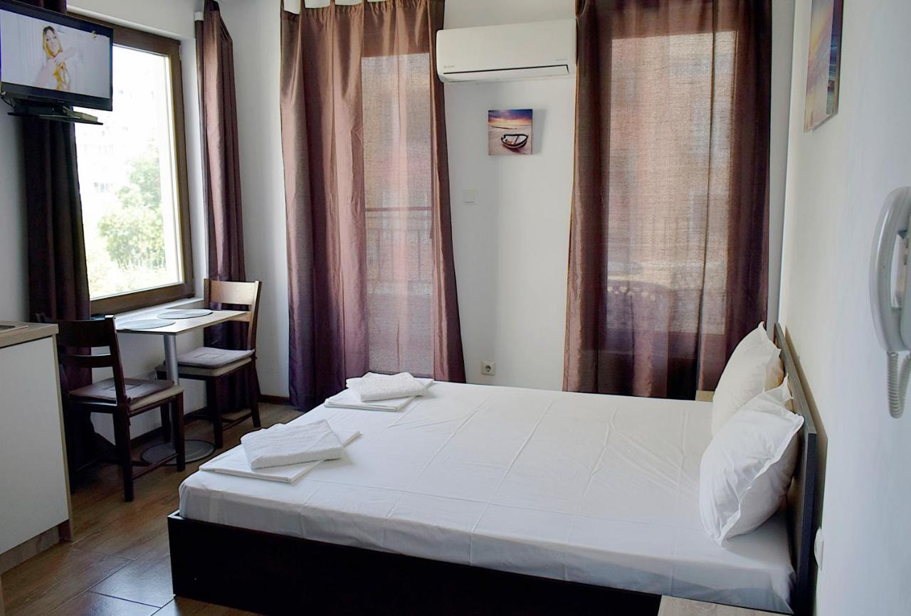 Flora Beach Apartaments 부르가스 외부 사진