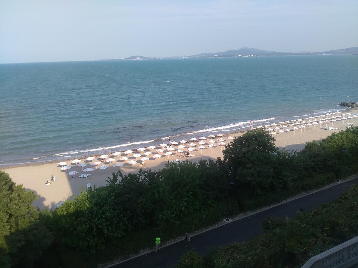 Flora Beach Apartaments 부르가스 외부 사진